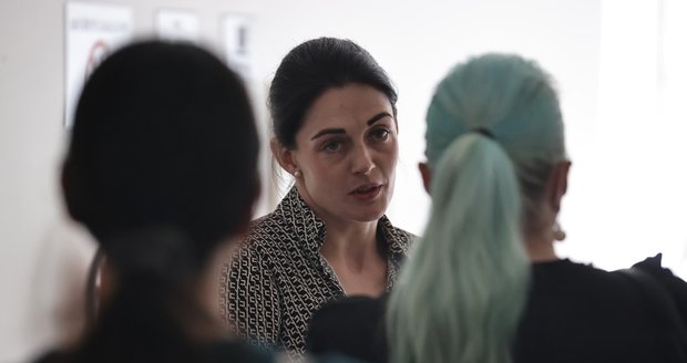 Zvrat v případu vraždy kutnohorského vůdce sekty: Soud zubařce Magdaleně mimořádně snížil trest!