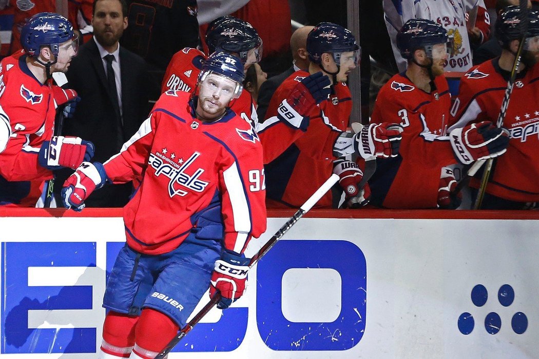 Útočník Washingtonu Capitals a ruské reprezentace Jevgenij Kuzněcov.