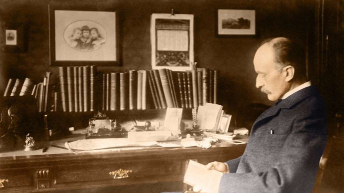 Vědec Max Planck, jeden ze zakladatelů kvantové teorie Vědec Max Planck, jeden ze zakladatelů kvantové teorie