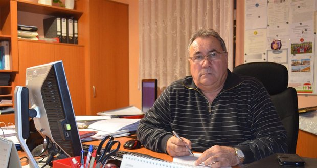 Luděk Kvapil (67), starosta Kmetiněvsi na Kladensku