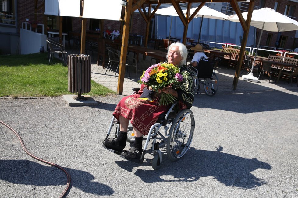 Květa Fialová v Alzheimer centru