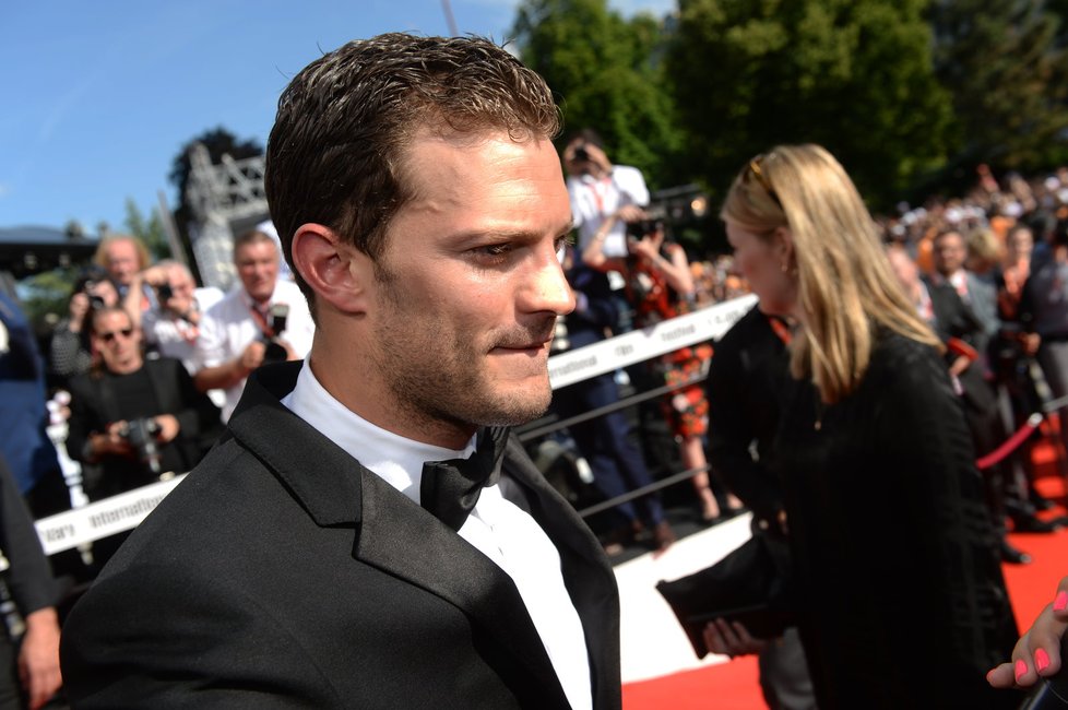 Jamie Dornan - hvězda filmu Anthropoid ve Varech