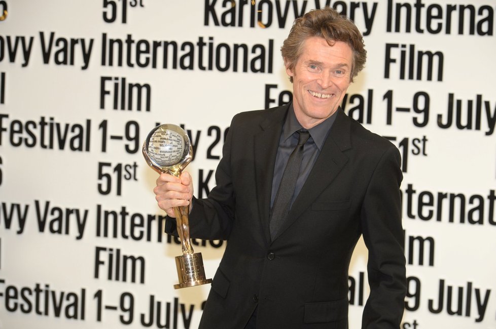 Willem Dafoe na 51. filmovém festivalu ve Varech.