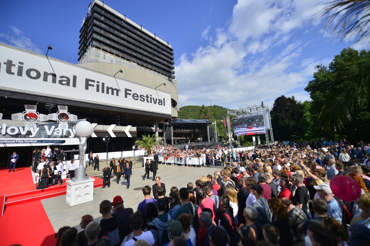 Slavnostní zahájení 55. ročníku Mezinárodního filmového festivalu v Karlových Varech