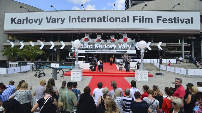 Zahájení 53. filmového festivalu v Karlových Varech
