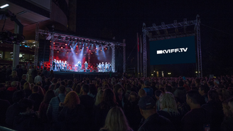  Atmosféru karlovarského festivalu i letos bude přenášet streamovací platforma KVIFF.TV