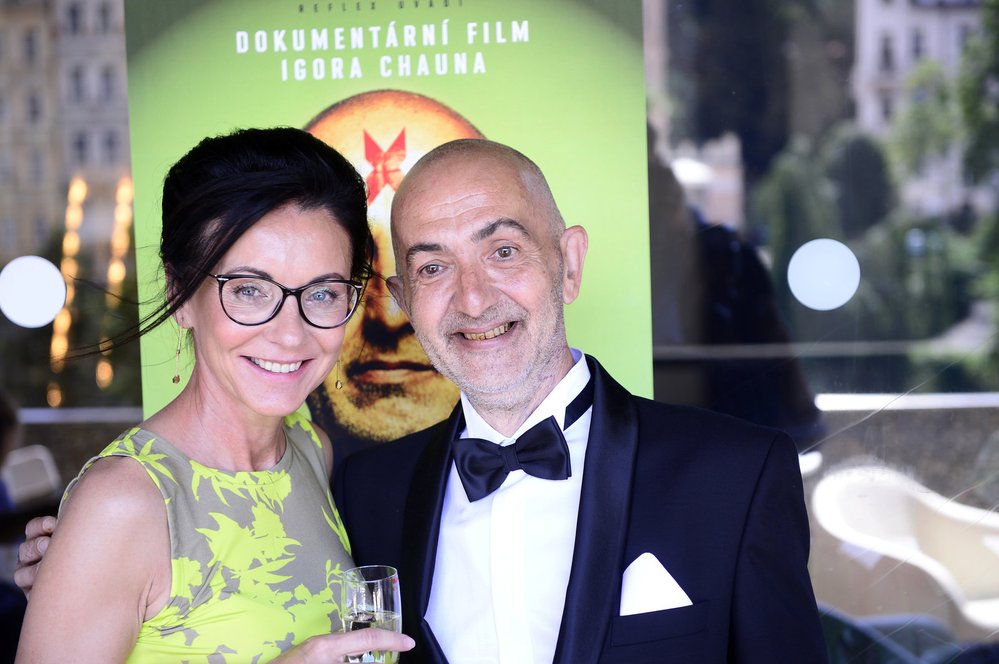 Na filmovém festivalu v Karlových Varech proběhla premiéra dokumentu o JXD Nepřesaditelný.