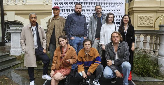 Mladí režiséři uvádějí ve Varech své filmy v sekci První podání