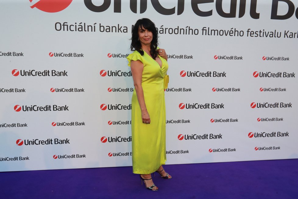 UniCredit party ve Varech: Nela Boudová