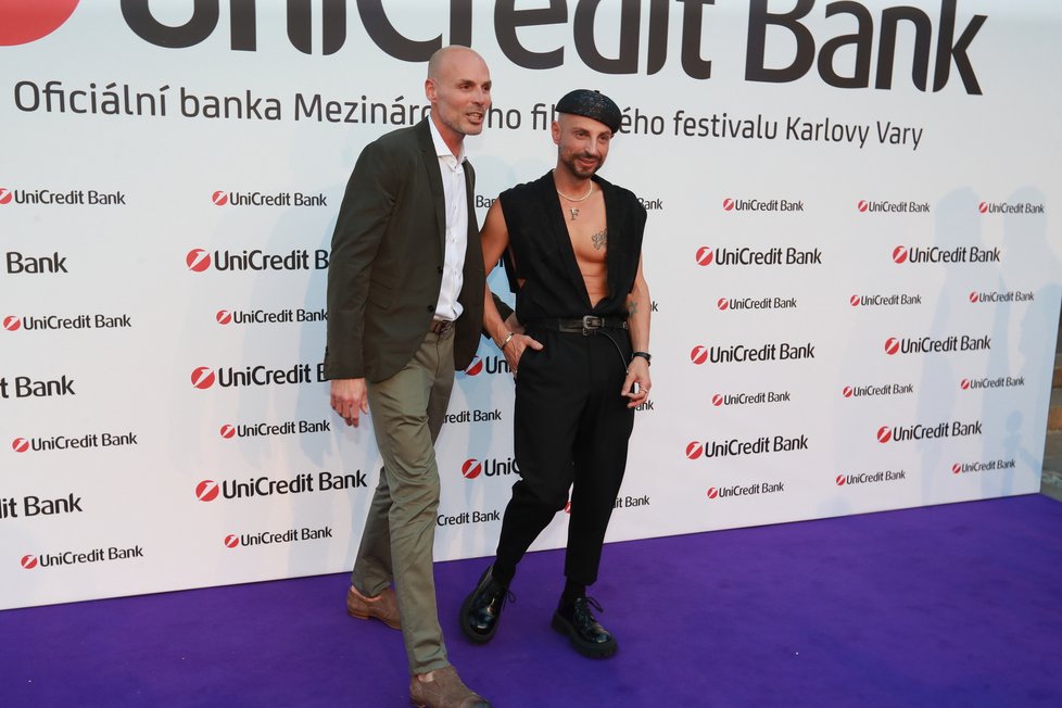 UniCredit party ve Varech: Stylista Filip Vaněk