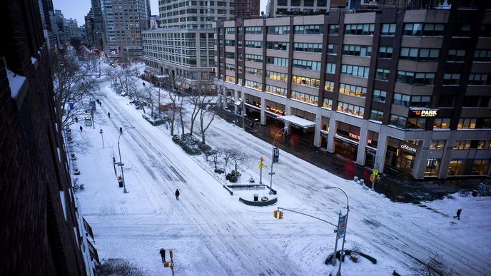 Kvůli pesimistické předpovědi zmizela z ulic New Yorku auta