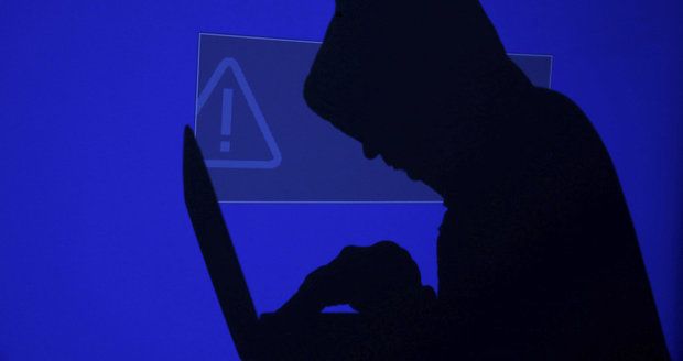 Útok ruských hackerů v Česku pokračuje! Zasáhli i web vlády či kybernetický úřad