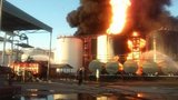 Ropné zásobníky u Kyjeva pohltily plameny: Požár založili zloději!