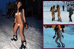 Dvě dívky se v Kyjově postaraly o zábavu, když se vydaly nahé na snowboard