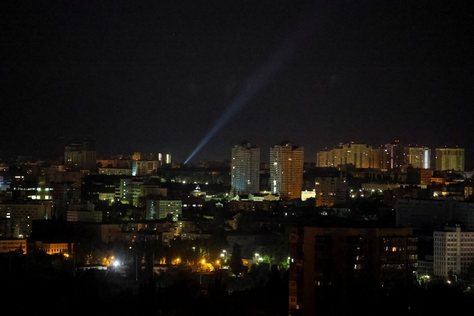 Exploze dronu nad Kyjevem (30.5.2023)