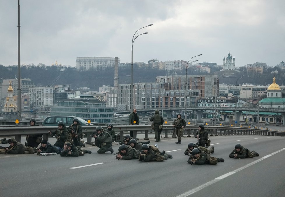 Příprava na boje v Kyjevě (25.2.2022)