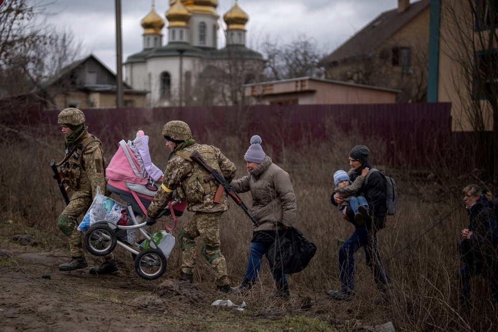 Přípravy na úder ruských vojsk v Kyjevské oblasti (5. 3. 2022)