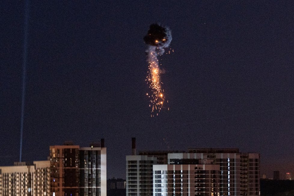 Exploze dronu nad Kyjevem (30. 5. 2023)