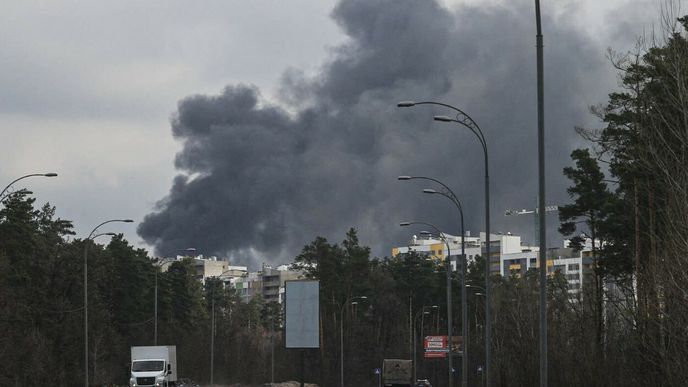 Válka na Ukrajině: Kyjev po další sérii ruského odstřelování 