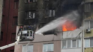 Rusko podniklo další rozsáhlý vzdušný úder na Ukrajinu. Jedna ze střel mířila na Polsko