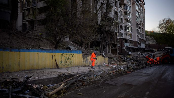 Válka na Ukrajině: Kyjev po nočním ostřelování