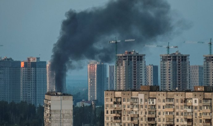 Válka na Ukrajině ONLINE: Protivzdušná obrana Kyjeva sestřelila přes čtyřicet dronů