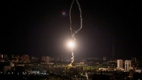 Noční raketový útok na Kyjev (16. 5. 2023)