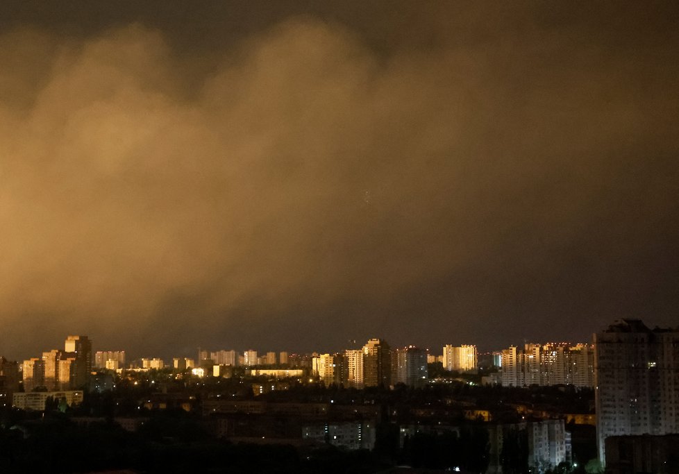 Noční raketový útok na Kyjev (16. 5. 2023)