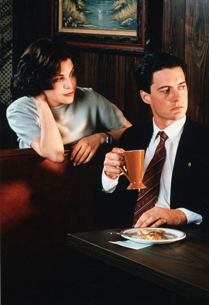 Kyle MacLachlan si kromě Městečka Twin Peaks zahrál také v Sexu ve městě a Zoufalých manželkách