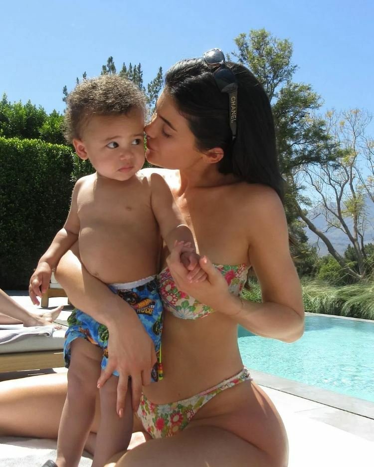 Kylie Jenner a její syn Aire Webster