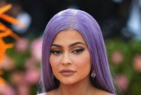 Kylie Jennerová kárá bezohledné fanoušky: Nechoďte ven a zůstaňte v karanténě!