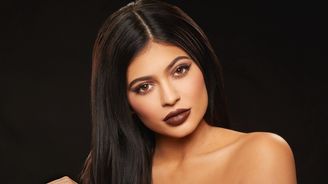 Kylie Jenner bude nejmladší "self-made" miliardářkou. Předstihne i Zuckerberga