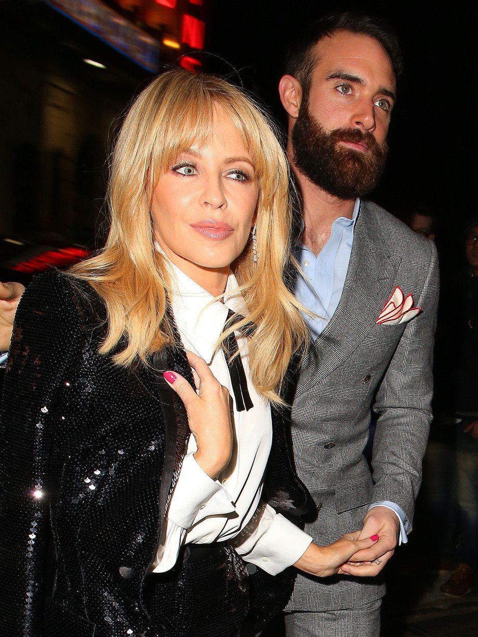 Vztah Kylie Minogue a její snoubence je minulostí.