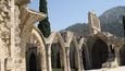 Opatství a klášter Bellapaís: Jde údajně o nejdokonalejší ukázku gotického slohu v oblasti Středozemního moře.