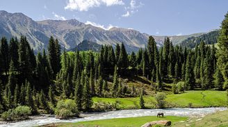 Kyrgyzstán: Terapie duše, magie a legendy