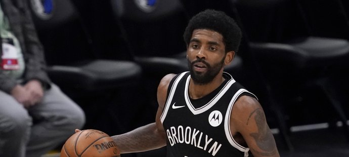 Americká basketbalová hvězda Kyrie Irving