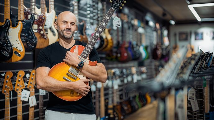 Jan Pils, spolumajitel společnosti AUDIO PARTNER provozující obchody a e-shop s hudebními nástroji Kytar.cz