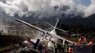 Při loňské tragické nehodě českého letadla v Nepálu chybovali piloti