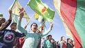 Demonstrace Kurdů v Kobani proti politice tureckého prezidenta Erdogana