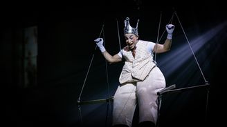 Obrazem: La Perle – dubajská show, která vám vezme dech