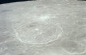La Pérousův kráter na Měsíci
