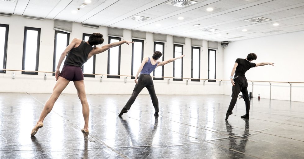 La Scala uvedla první balet po covidové pauze, část v Bubeníčkově choreografii  La Scala uvedla první balet po covidové pauze, část v Bubeníčkově choreografii
