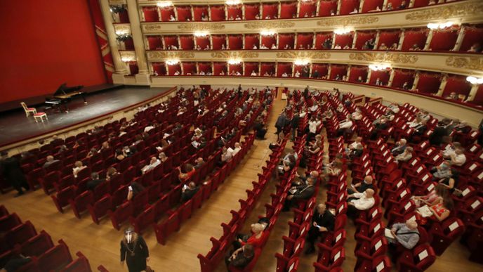 Letoší sezónu ve světoznámé opeře La Scala poznamenala pandemie koronaviru.