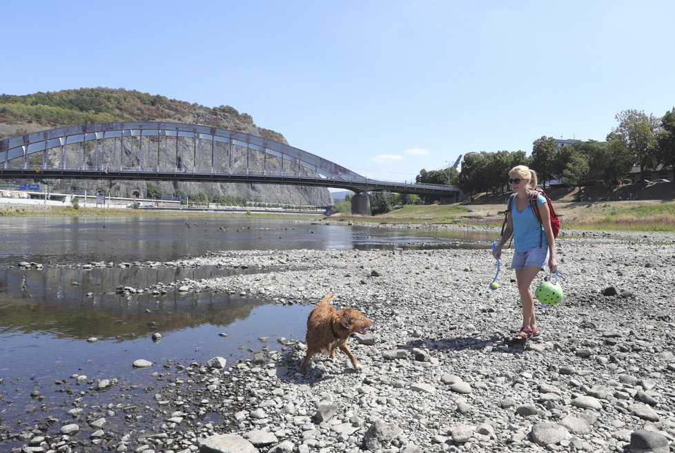 Vyprahlé Labe v Ústí nad Labem