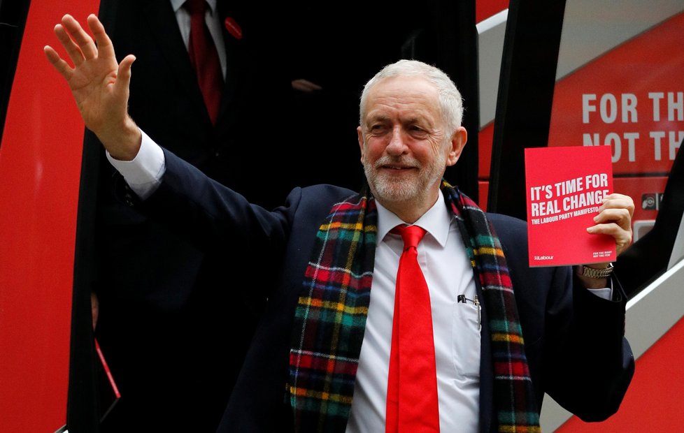 Lídr britských labouristů Jeremy Corbyn
