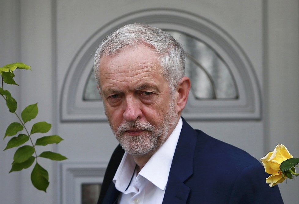 Lídr opozičních labouristů Jeremy Corbyn