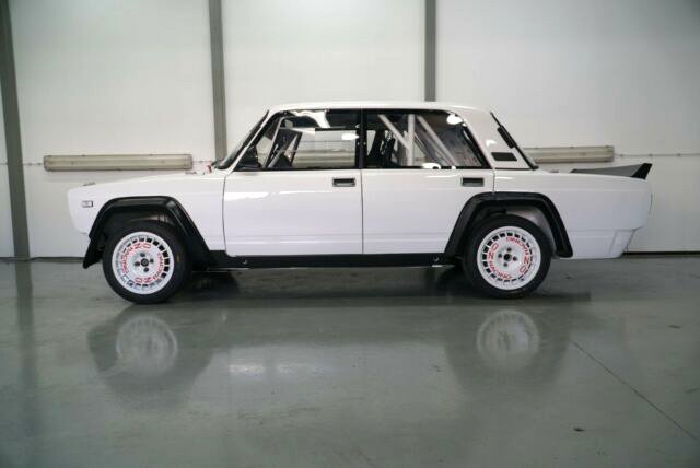 Lada 2105 VFTS RALLYE