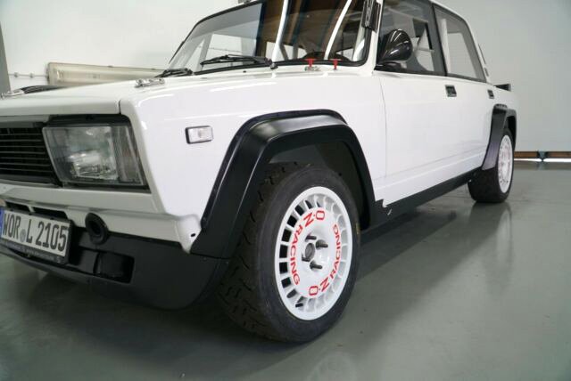 Lada 2105 VFTS RALLYE