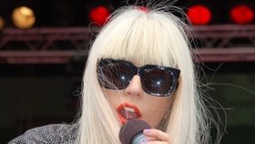 Lady GaGa: Hit ´Poker Face´ je o mé bisexualitě 