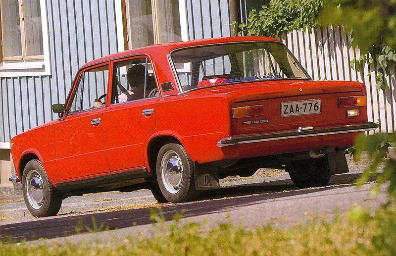 Lada 1200 L